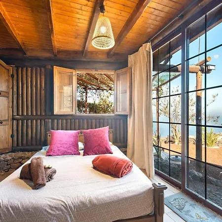 Vakantiehuis In Tenerife With Private Garden *